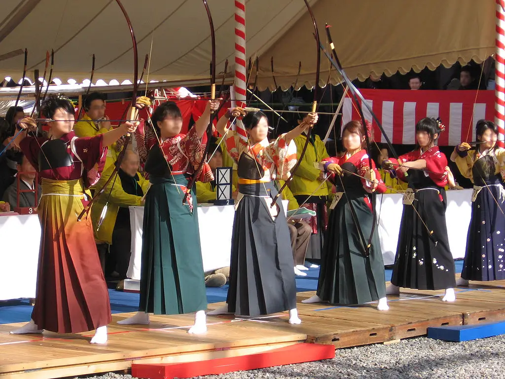 Archery event at the temple