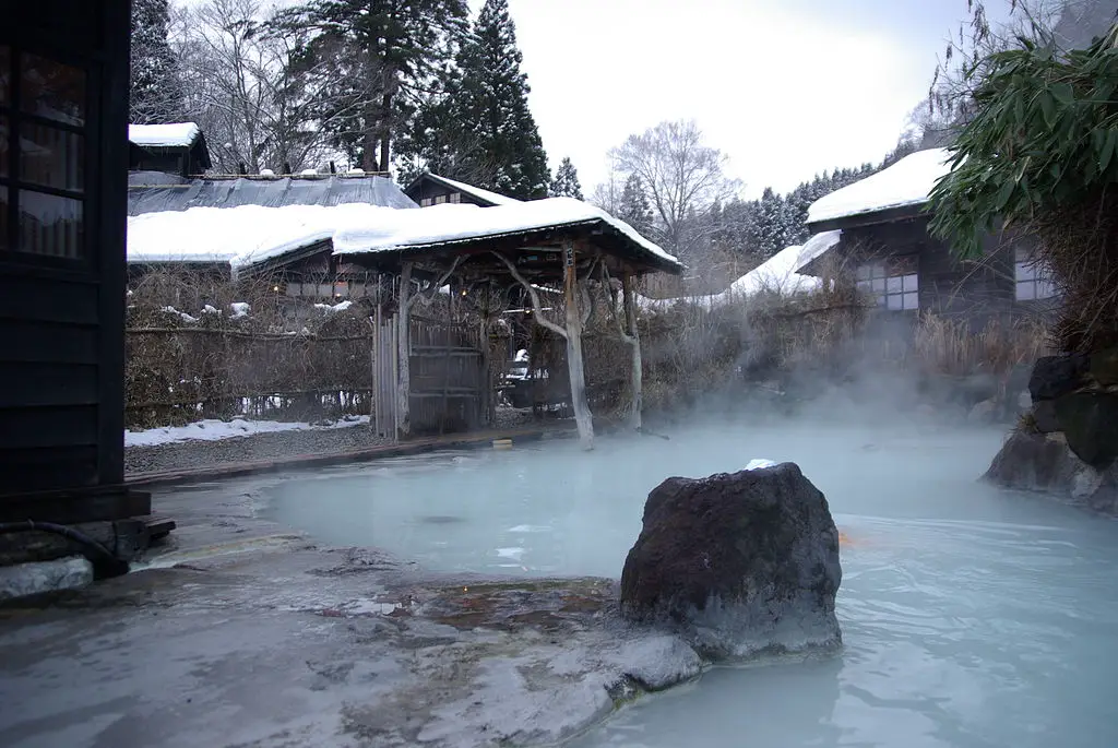 Tsurunoya open-air bath