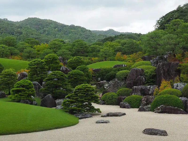 Zen garden at the Adachi Museum of Art. Photo by Benno Weissenberger on www.flickr.com.